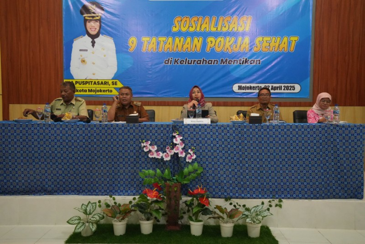 Wali Kota Mojokerto Ika Puspitasari saat memberikan sambutan pada sosialisasi 9 tatanan Kota Sehat.(ist)