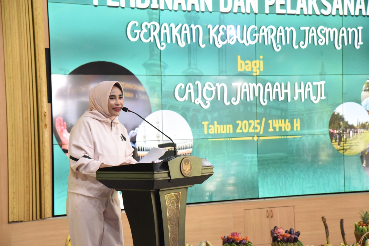 Wakil Bupati Sidoarjo, Mimik Idayana menyanpsikan sambutan. (Ist)