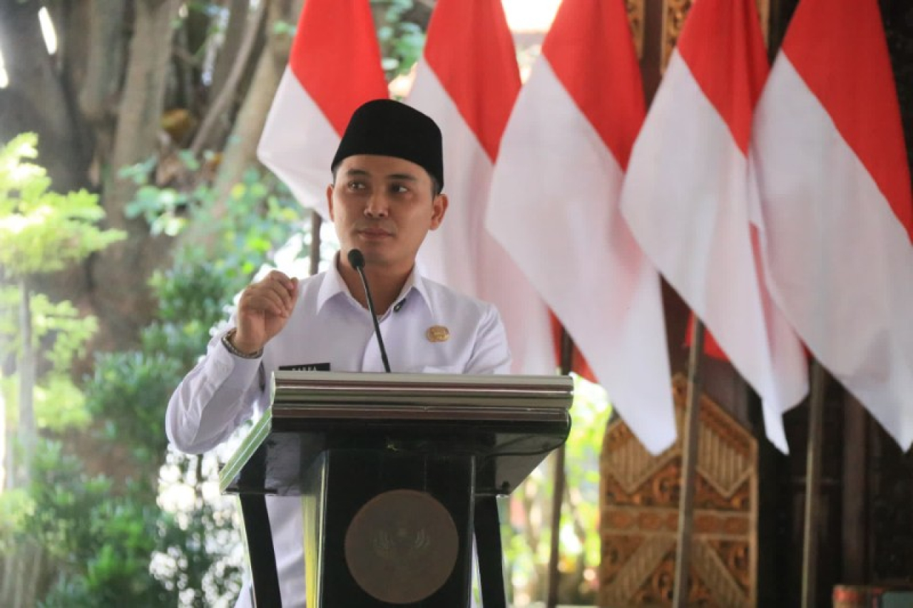 Bupati Mojokerto Gus Barra saat memberikan sambutan dalam Workshop Digital. (ist)