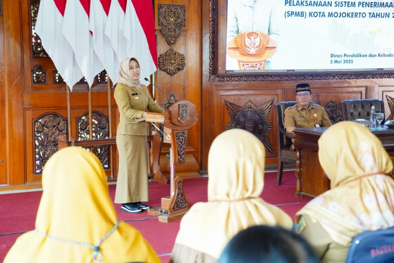 Sosialisasi SPMB Kota Mojokerto 2025-2026, Siap di Laksanakan, Ning Ita : Harus Jalur dan Sesuai Aturan 
