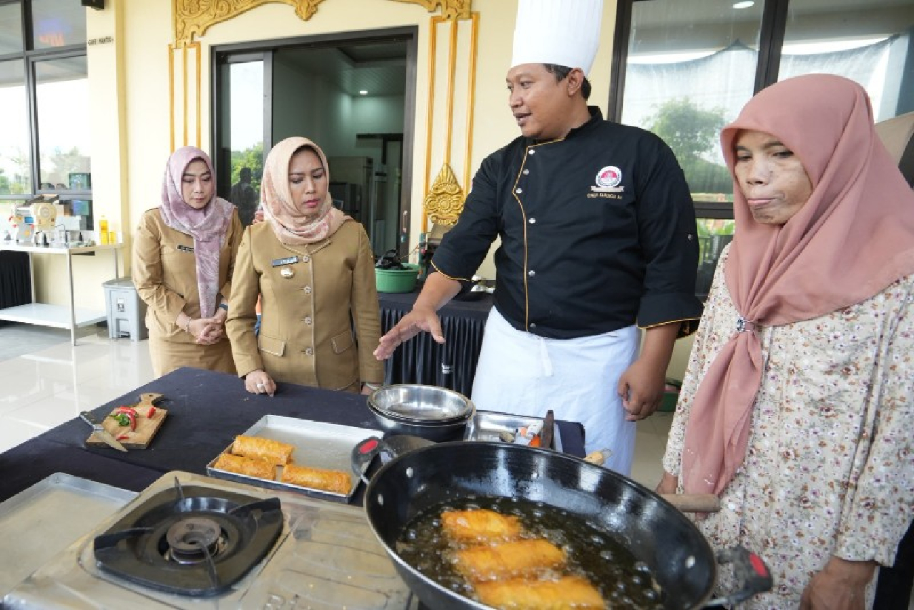 Peningkatan Skill UKM Jadi Prioritas 100 Hari Kerja Wali Kota Ning Ita