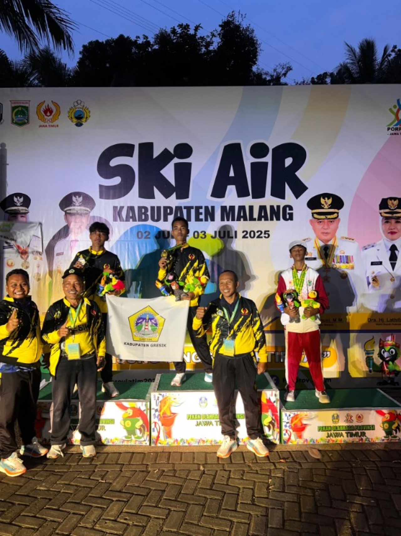 Atlet sky air mendapat medali. (ist)