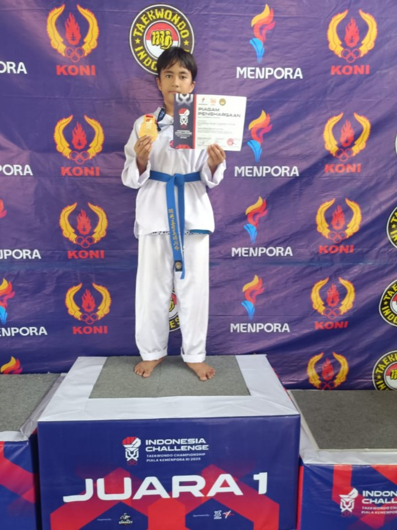 Rafardan, Bocah MI dari Plumpungrejo Sabet Emas di Kejuaraan Nasional Taekwondo Piala Menpora 2025. (ist)