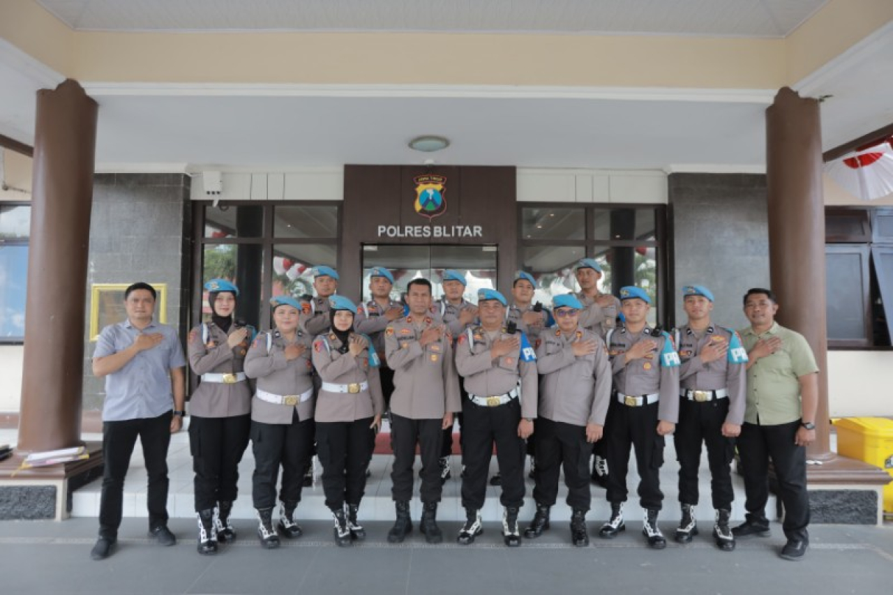 Bidang propram Polda Jatim saat melakukan mitigasi ke Polres Blitar. (ist)