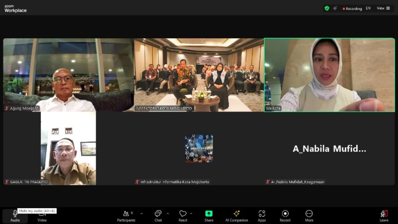 Wali Kota Mojokerto Ika Puspitasari membuka Diklat PADI secara virtual. (ist)
