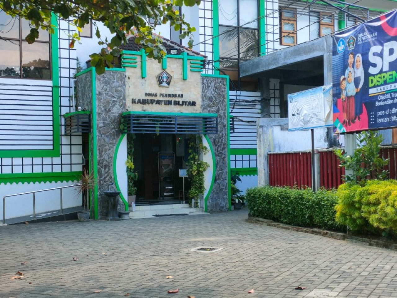 kantor Dinas Pendidikan Kabupaten Blitar. (ist)