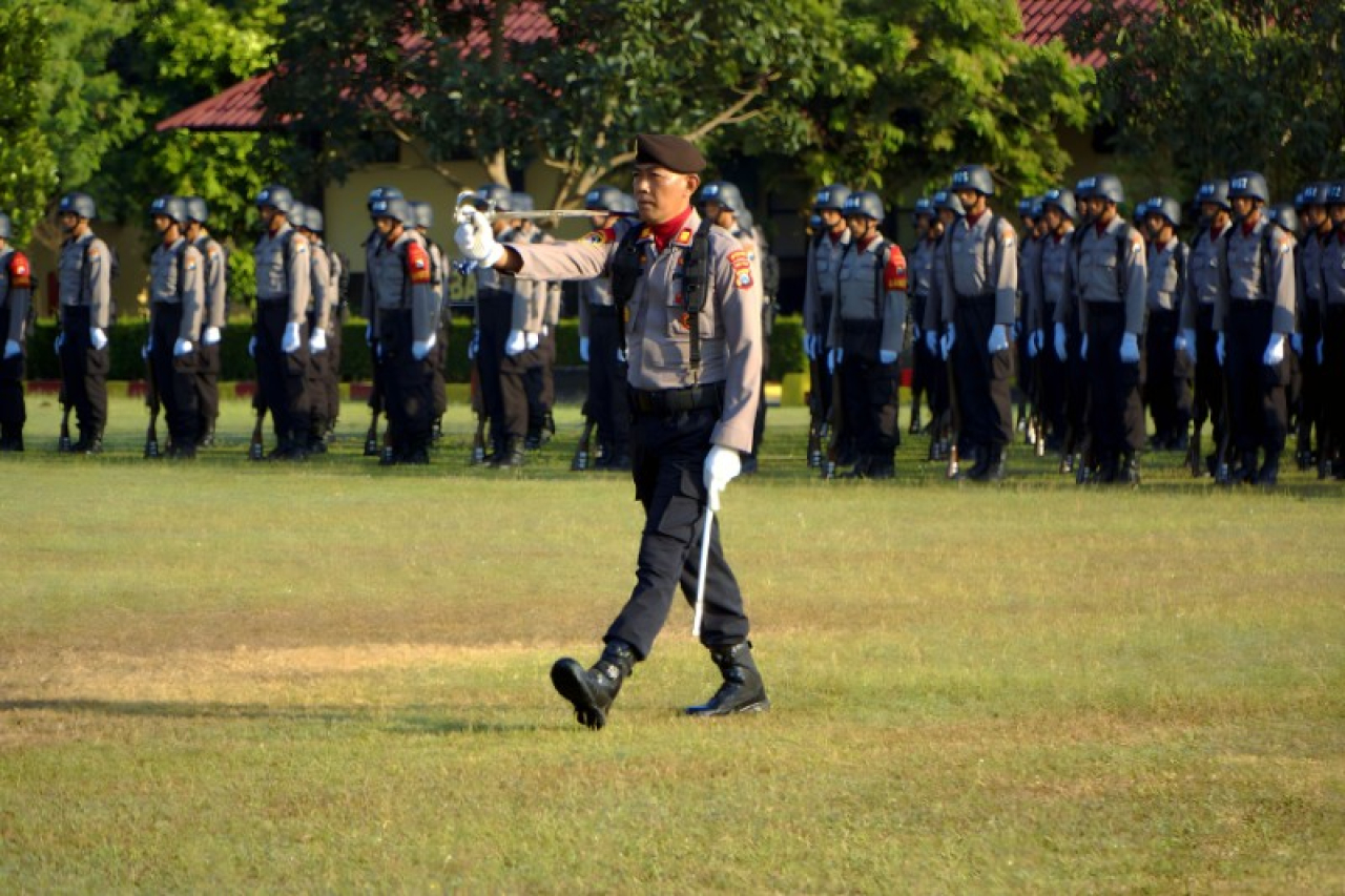 Peringati Hari Juang Polri, SPN Polda Jatim Terus Gelorakan Semangat Perjuangan Kepada Para Siswa