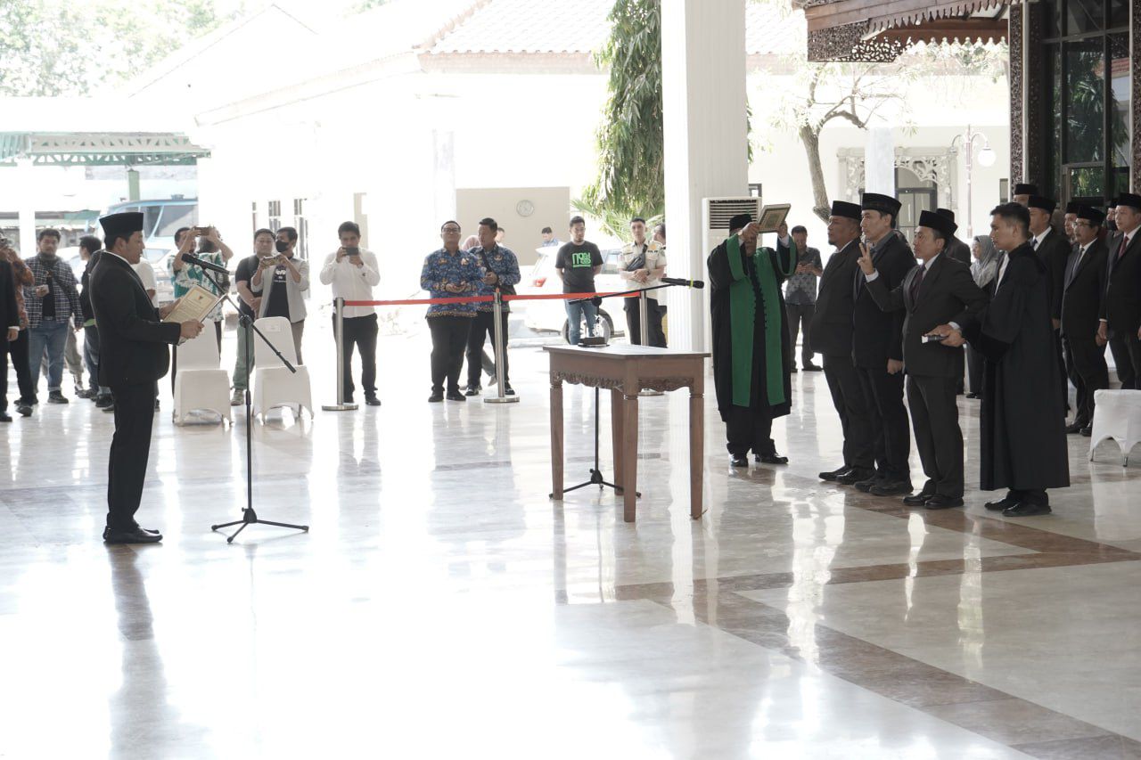 Prosesi pelantikan ulang 7 pejabat Sidoarjo. (Ist)