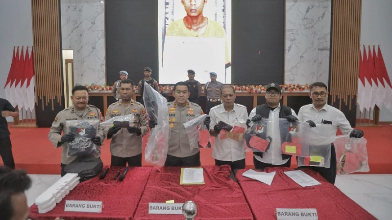 Polres Blitar gelar konferensi pers pengungkapan kasus 18 Curas dan amankan pelaku. (ist)