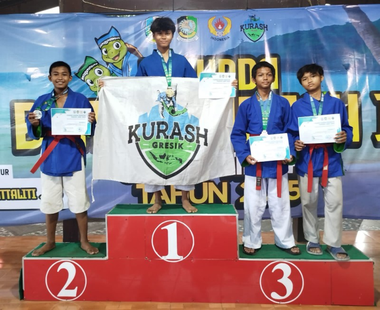 Atlet Kurash Gresik mendapat juara 1. (ist)