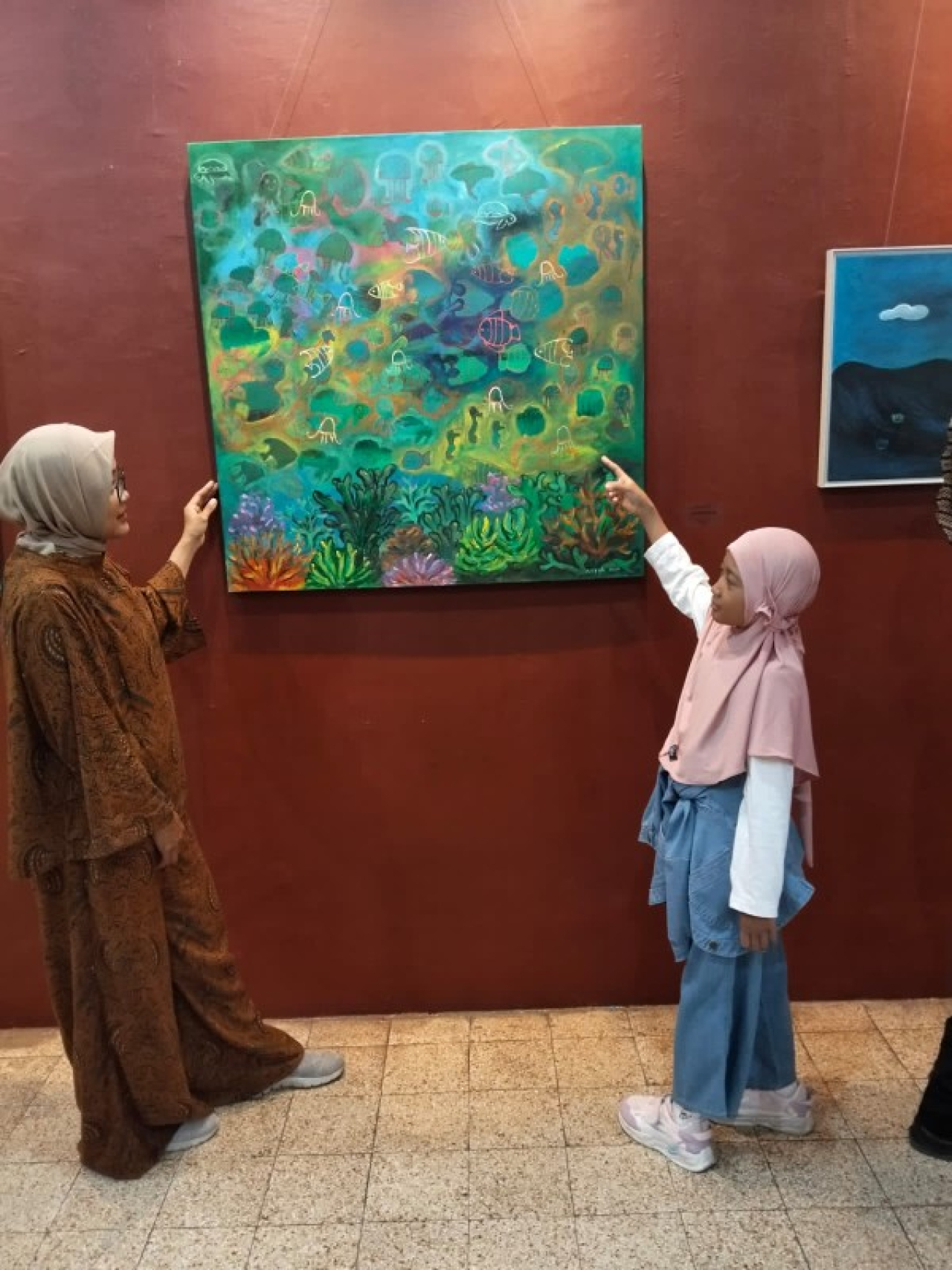 Pameran Tunggal Lukisan Aisyah Hilya, Kehidupan Laut dan Sampah Laut