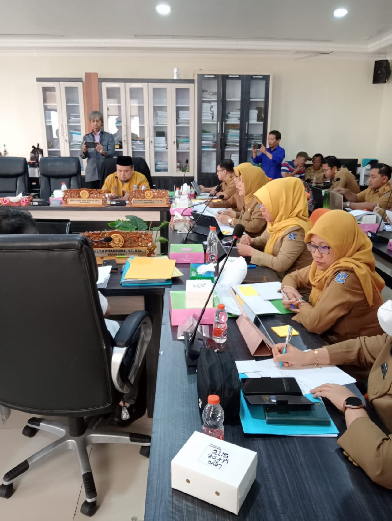 Dinkes kota Surabaya rapat koordinasi bersama komisi D DPRD Surabaya. (Foto: rizal/B-news.id)