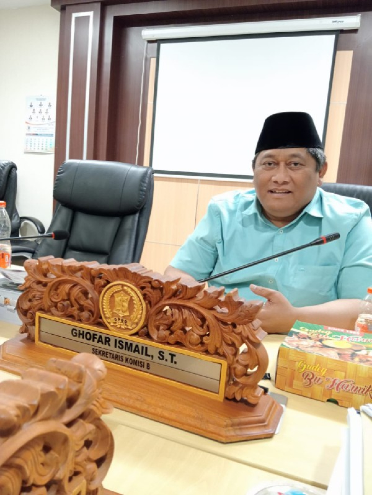 Sekretaris komisi B DPRD kota Surabaya, Ghofur Ismail SH. (Foto: Rizal/ B-news.id Ist)