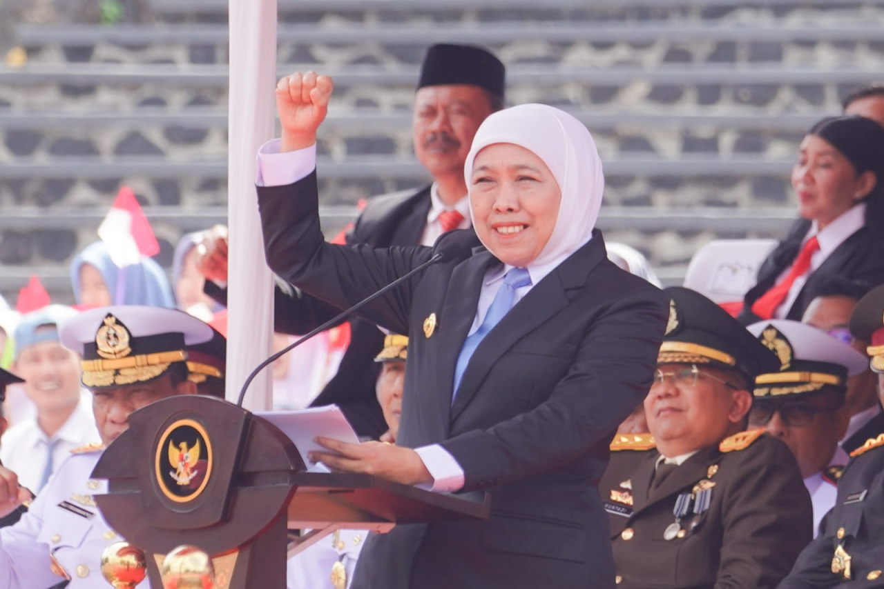 Gubernur Khofifah Pimpin Upacara Hari Sumpah Pemuda Ke-97, Ajak Masyarakat Wujudkan Pemuda Pemudi Jatim Berdaya dan Tangguh. (Ist)