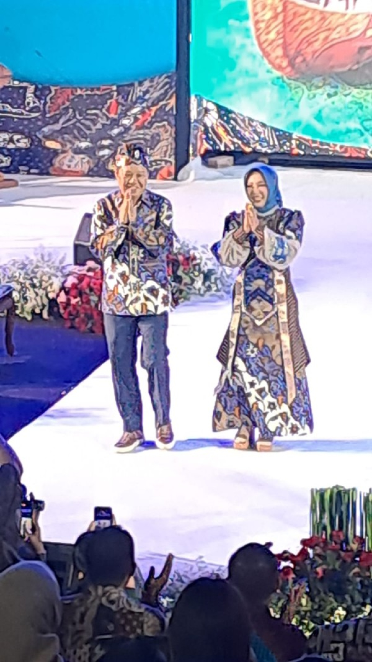 Semarak Mojo Batik Festival 2025, Wali Kota Ning Ita : Kita Harus Bangga Pakai Batik Kota Mojokerto ‎