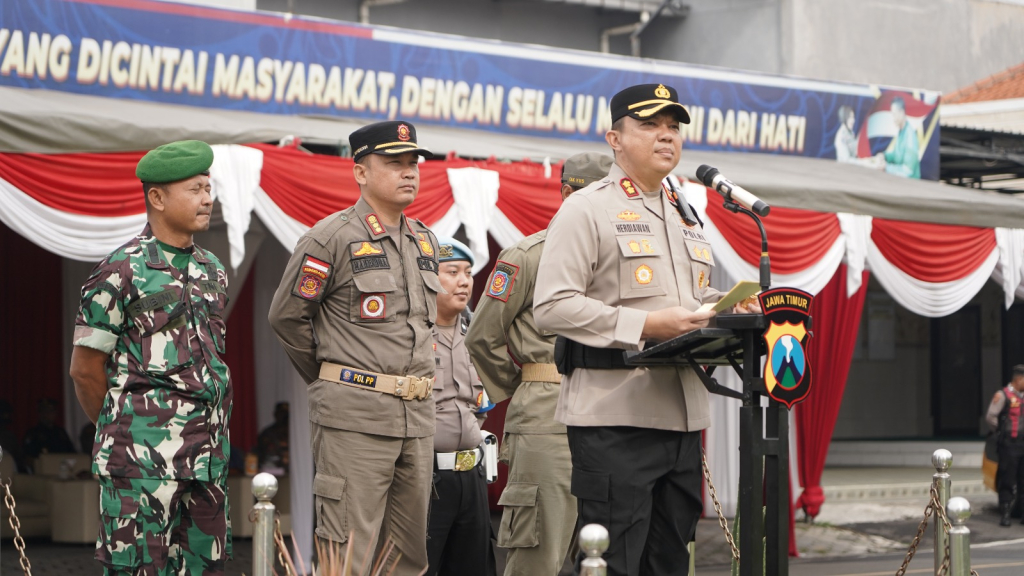 Siagakan 308 Personel, Polres Mojokerto.Kota  Amankan Natal dan Tahun Baru 2026