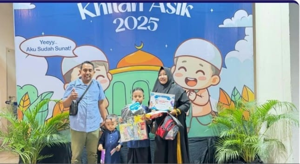 Peserta khitan Gratis Gressmall Gresik