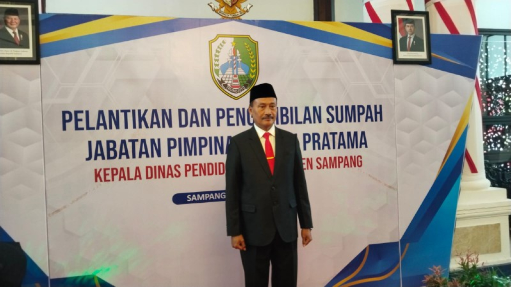 Nor Alam setelah menjabat Kepala Dinas Pendidikan Kabupaten Sampang.(nov)