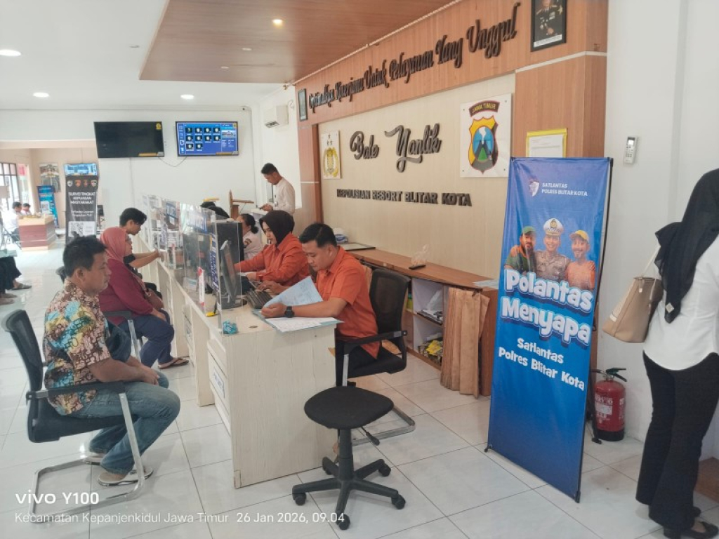 Polresta Blitar Kota Edukasi Identifikasi Ranmor dan Ujian SIM melalui Program Sapa Masyarakat