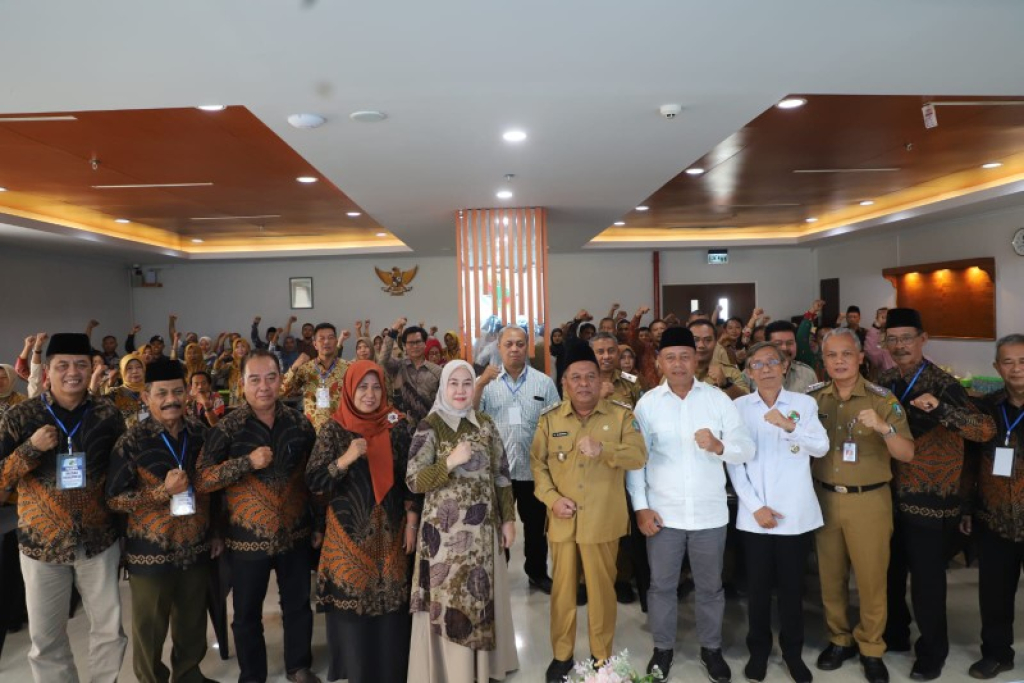 Yuliati Nugrahani Warsubi Ketua TP PKK Kabupaten Jombang Jabat Ketua Dekopinda Jombang 2026-2030 melalui Musda Dekopinda Secara Aklamasi. (foto: dok humas)
