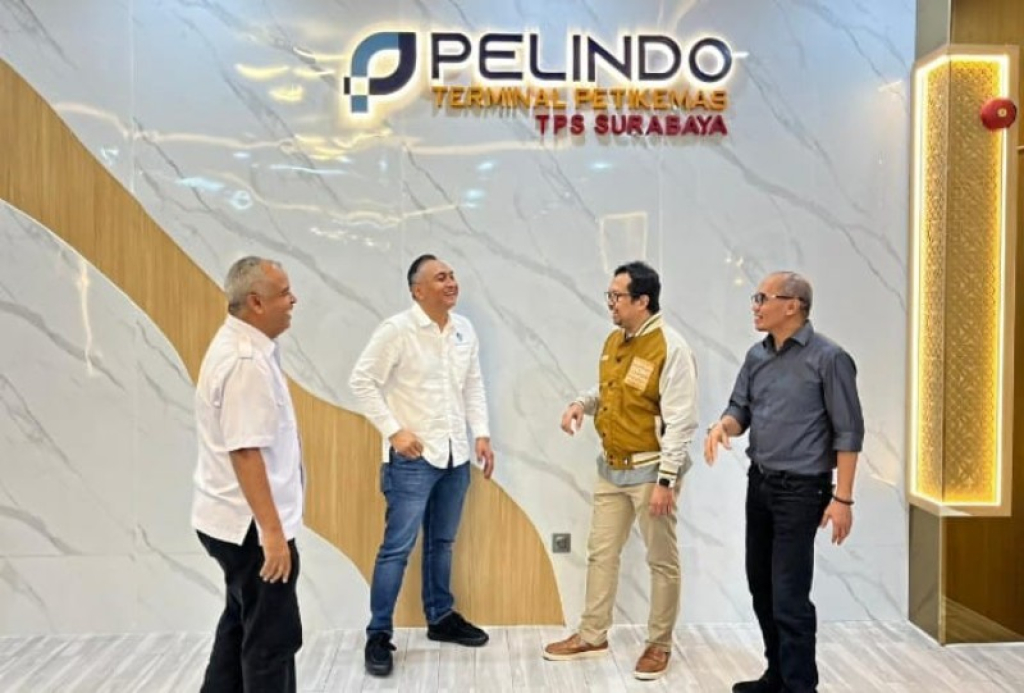 Forum silaturahmi dan dialog di Gedung Administrasi TPS. (foto: ist)