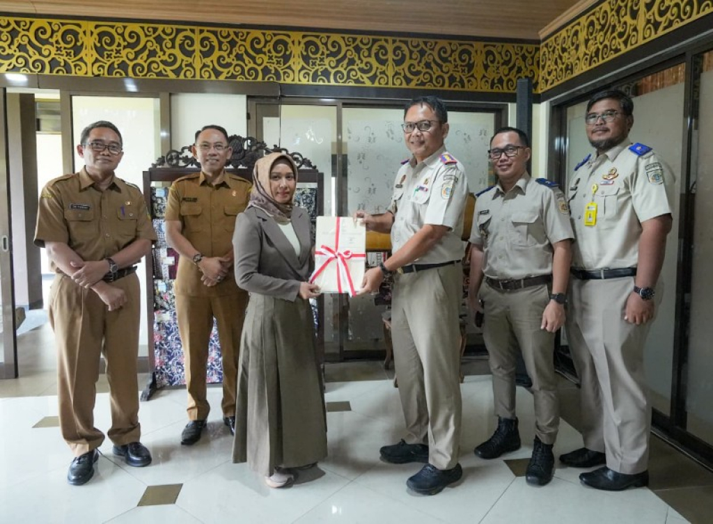 Pemkot Mojokerto Terima 51 Sertifikat Aset Tanah, Wali Kota Dorong Percepatan K1 dan K2