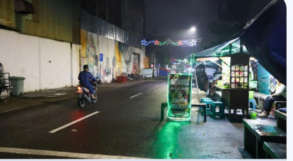 Suasana Kalimas Timur Surabaya. Setelah penataan. (foto: dok humas)