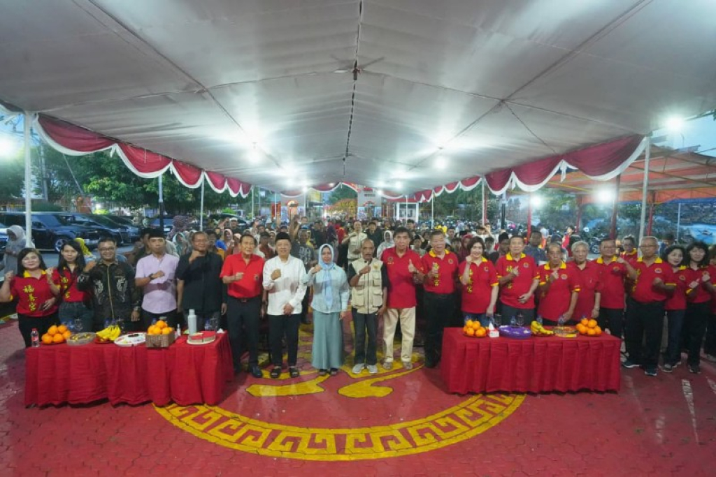 Wali Kota Ning Ita Buka Puasa Bersama di Klenteng Hok Sian Kiong, Wujud Harmoni Keberagaman di Kota Mojokerto
