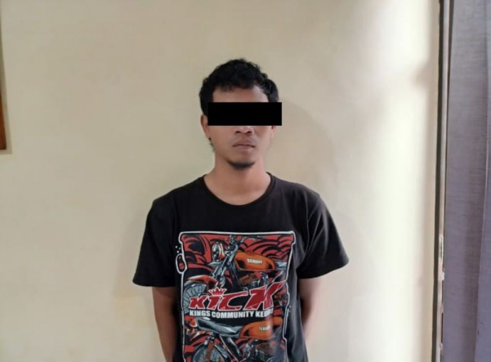 BN pemuda asal Desa Kambingan Pagu saat diamankan petugas. (Ist) 