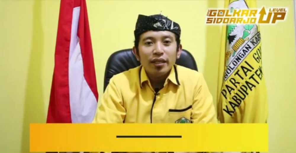 Ketua DPD Golkar Sidoarjo, Adam Rusdi dinobatkan sebagai Tokoh Muda Terpopuler oleh lembaga survei Accurate Research And Consulting Indonesia (ARCI) yang dilakukan di Sidoarjo. (Ist) 