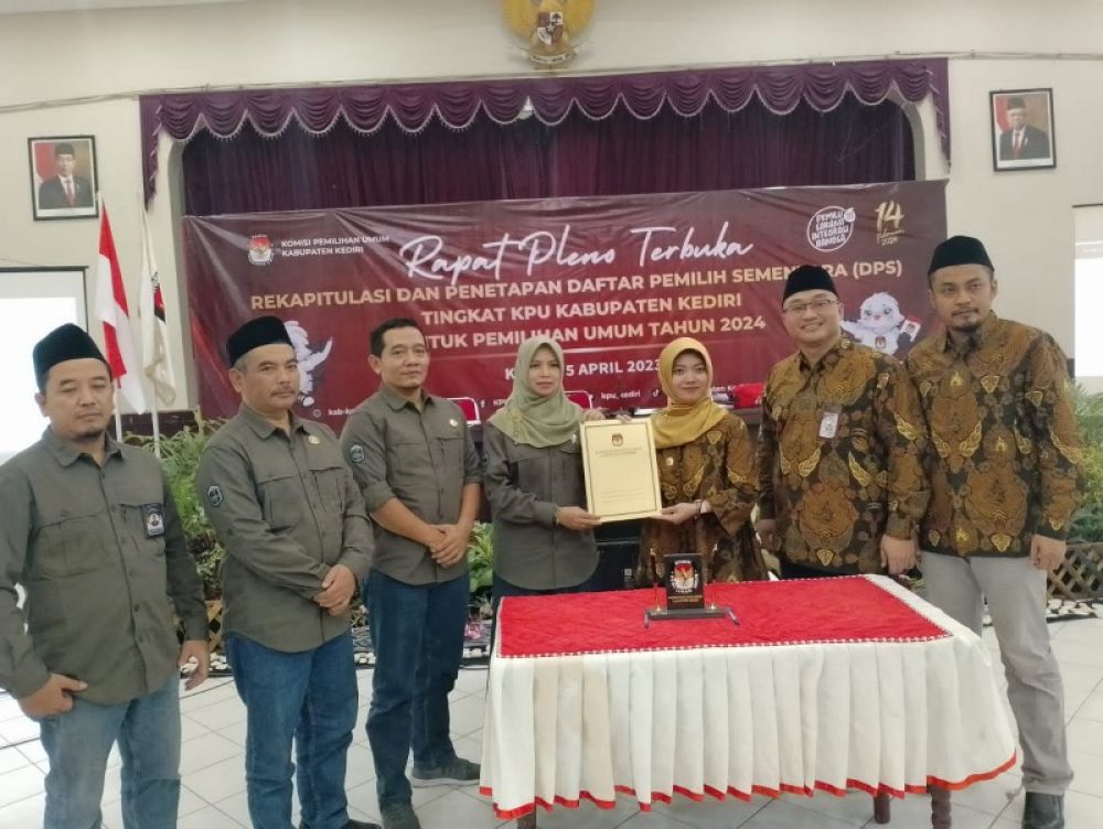 Bawaslu hadiri acara Rapat Pleno Terbuka hasil rekapitulasi data pemilih sementara di tingkat Kabupaten oleh KPU. (ist) 