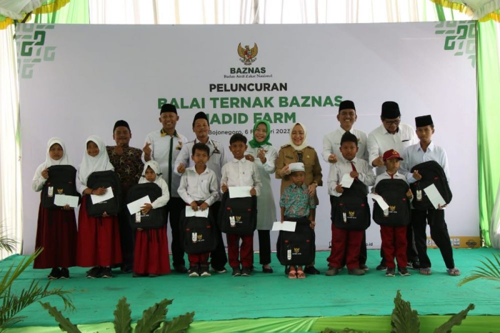 Pengurus Baznas Bojonegoro berfoto bersama. ( ist) 