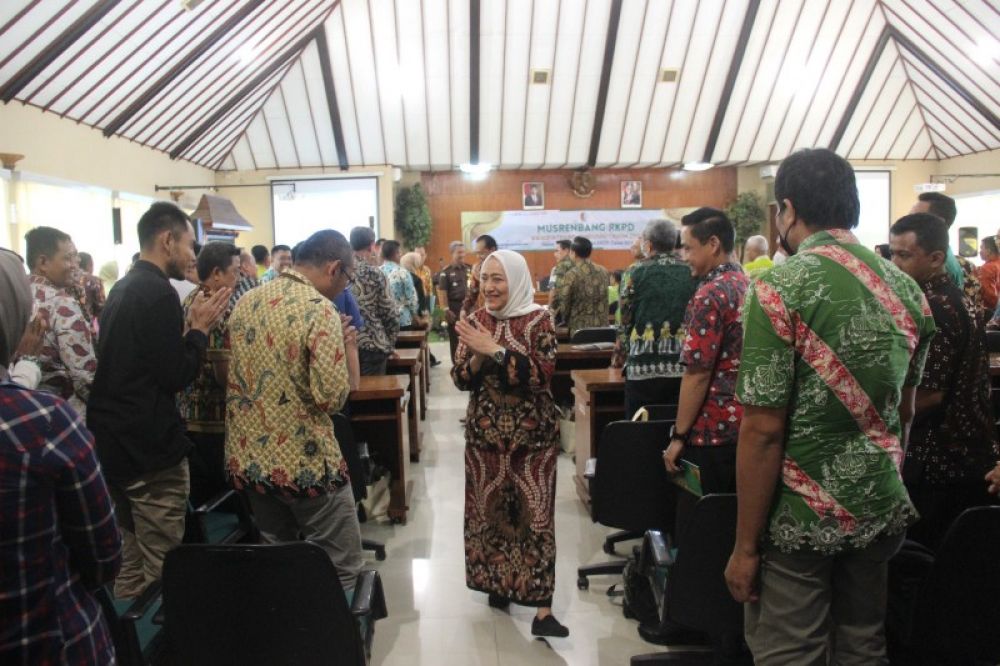 Bupati Anna Mu'awanah hadiri Musrenbang perencanaan program kerja Tahun 2024. (Ist) 