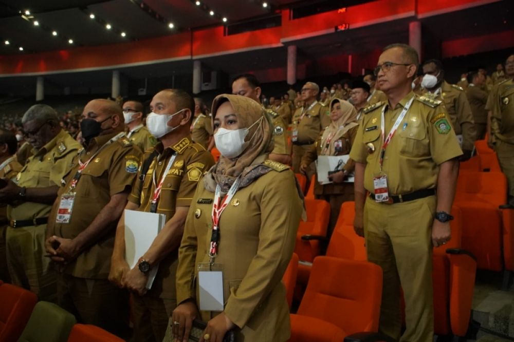  Wali Kota Mojokerto Ika Puspitasari beserta Kepala Daerah lain mengikuti Rakornas yang dipimpin langsung oleh Presiden Joko Widodo (ist)