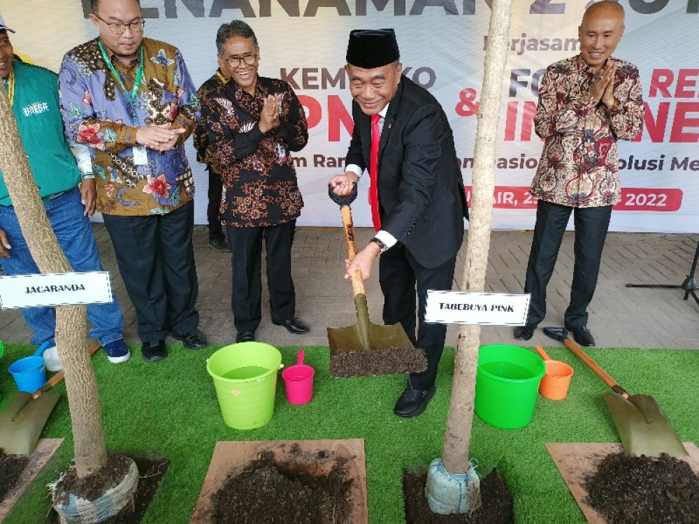 Konferensi Forum Rektor Indonesia (FRI) kembali digelar pada tahun ini dengan mengusung tema “Peran Perguruan Tinggi dalam Mewujudkan Kedaulatan Pangan, Energi, dan Obat menuju Indonesia Emas 2045 (ist) 