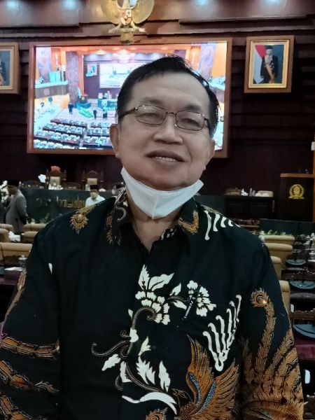 GO Tjong Ping anggota Komisi B DPRD Jatim yang juga pilitisi PDIP. 