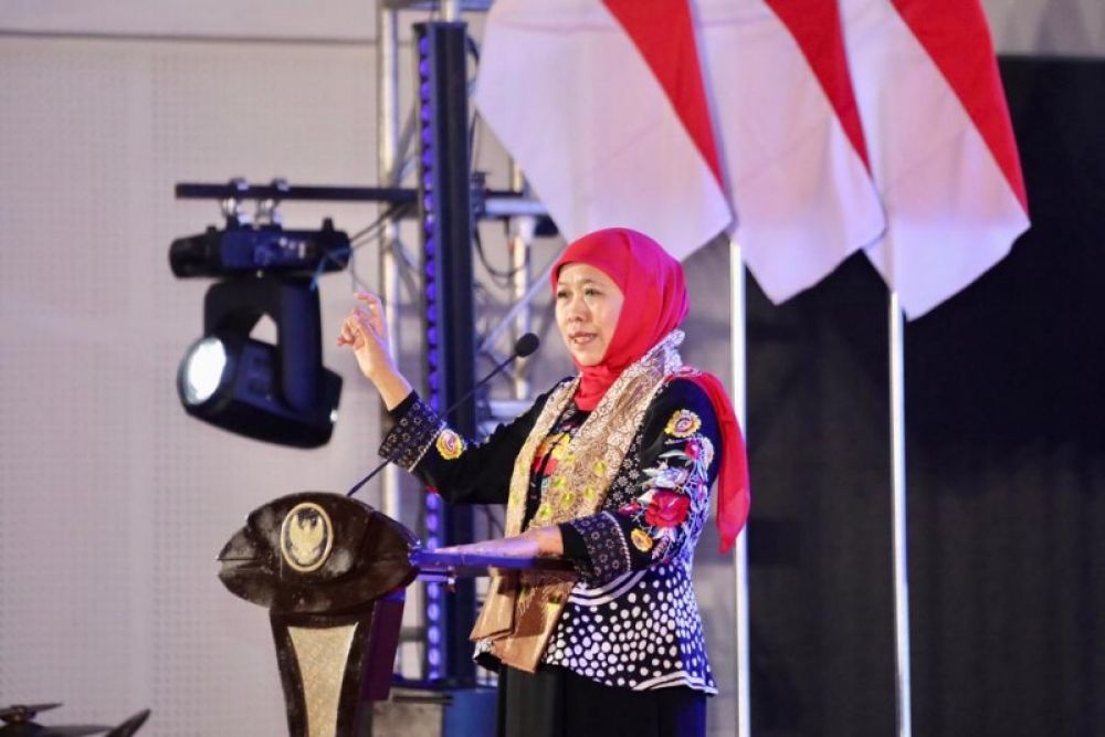 Gubernur Khofifah saat meresmikan Malang Creative Center (MCC) fi Kota Malang. (Ist) 