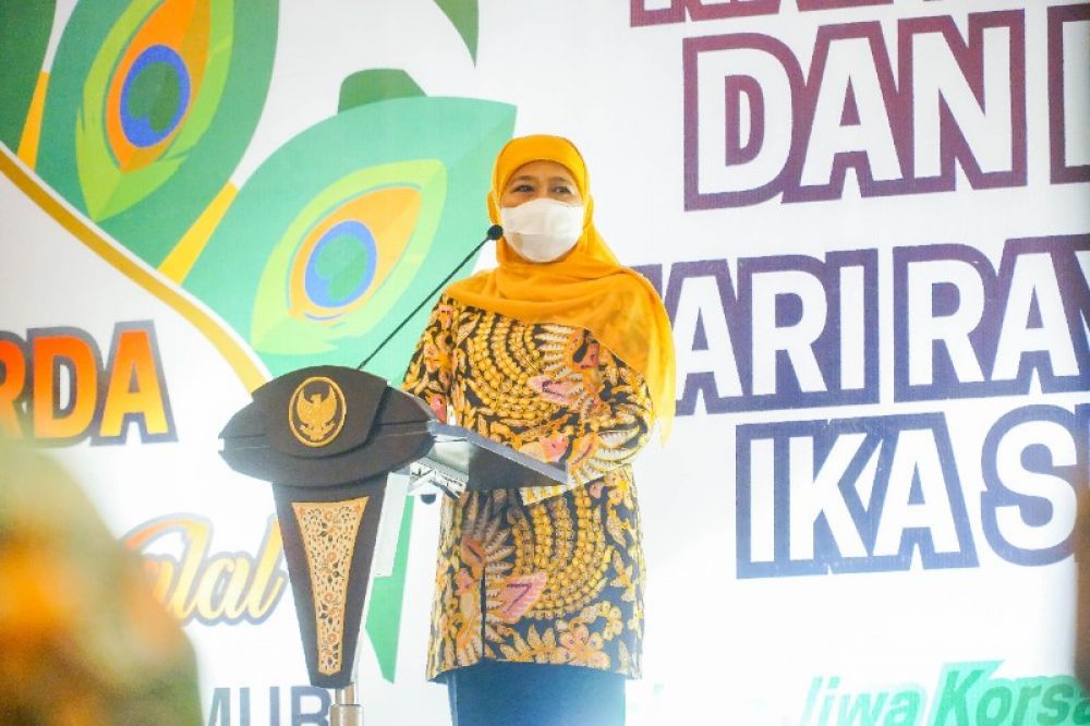 Gubernur Khofifah Dorong Masyarakat Gotong Royong Rehabilitasi Hutan