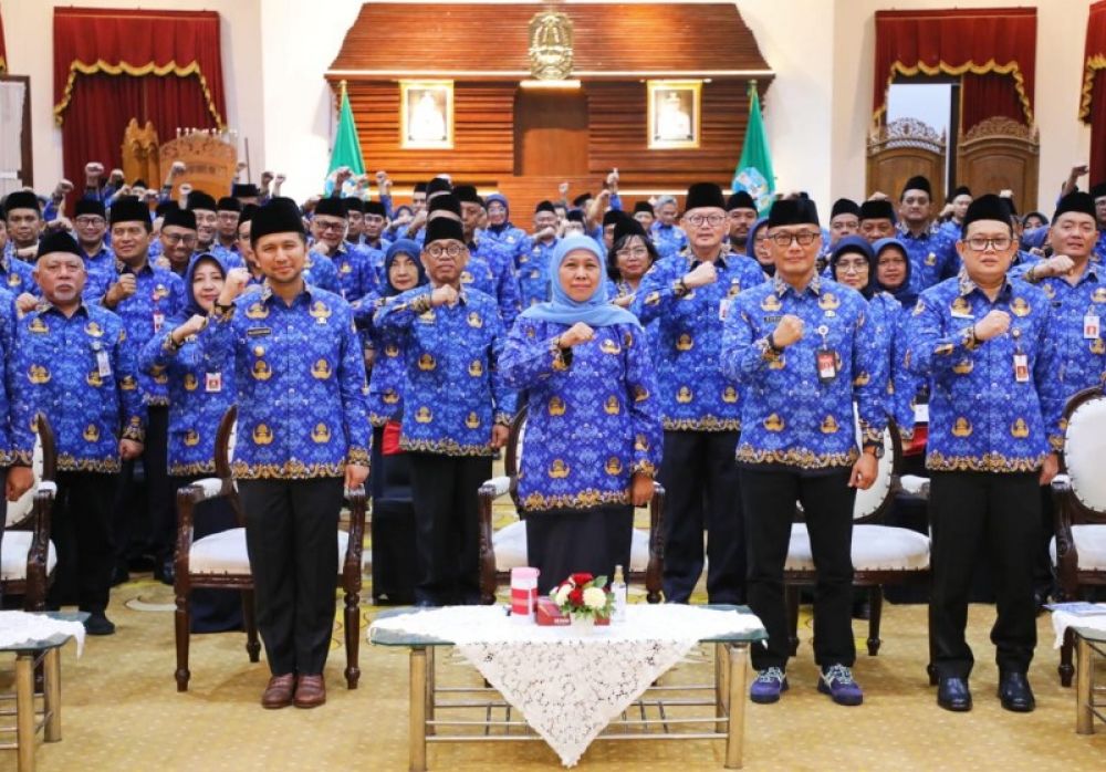 Gubernur Khofifah hadiri pengukuhan pengurus Korpri Jatim di gedung negara, Grahadi Surabaya. (Ist) 