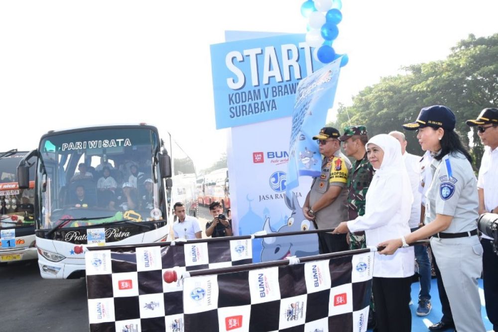 Gubernur lepas mudik gratis. (B-n/ist) 