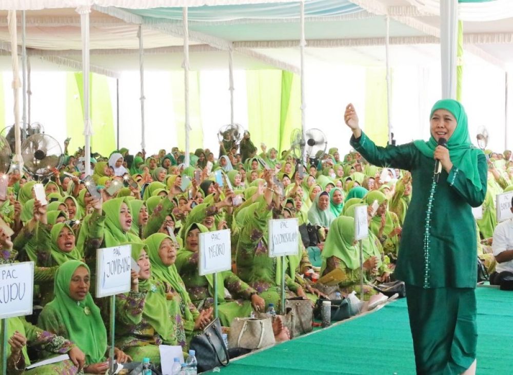 Gubernur Khofifah menghadiri pelantikan PC dan PAC Muslimat NU se Jombang. (Ist) 