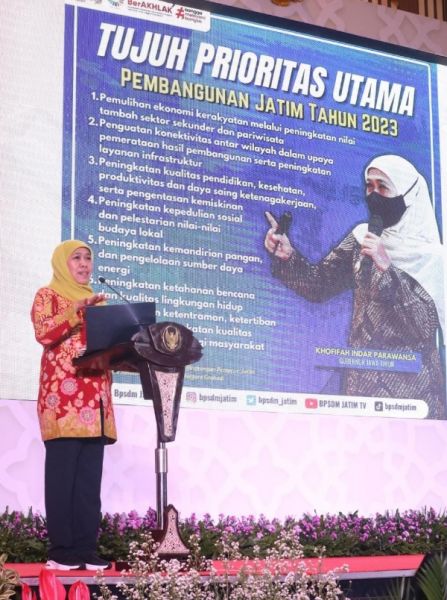 Gubernur Khofifah minta kepala OPD pemprov Jatim wujudkan birokrasi tingkat dunia. (Ist) 
