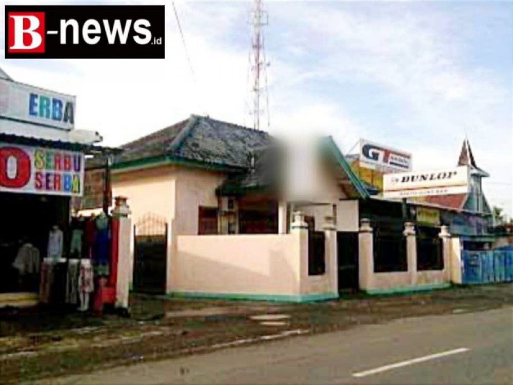 Satu-satunya hotel di Kecamatan Srono lagi-lagi menjadi Tempat Kejadian Perkara (TKP) persetubuhan anak dibawah umur, Minggu (9/7/2023). (Irw) 