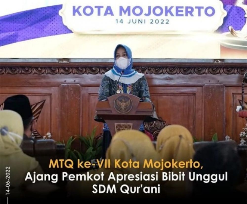 Wali Kota Mojokerto, Ika Puspitasari (Ning Ita) saat membuka MTQ ke VII di pendopo Sabha Kridatama. Foto Bawah: Para Khafilah siap berlaga.(Ist) 