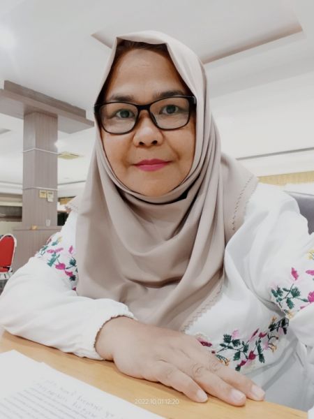 Dosen Fakultas Hukum Universitas Airlangga Jani Purnawanty meraih penghargaan Grant Southeast Asia Journalist-Scientist Hub Impact Seed Funding (ISF) 2022 dari Pulitzer Center. (Ist) 