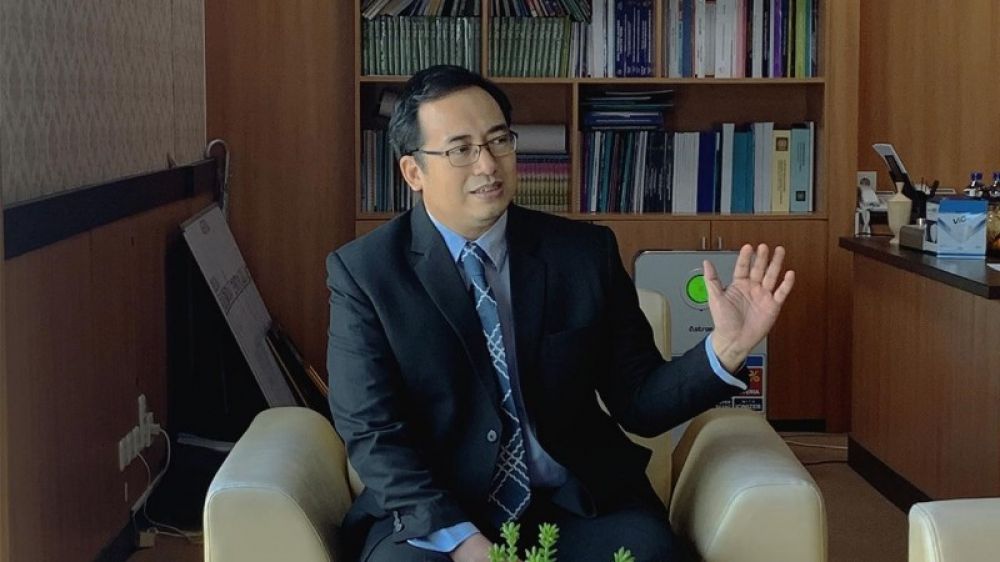 Junaidi Budi Prihanto SKM MKM PhD sebagai Wakil Rektor III Universitas Negeri Surabaya (Unesa) Periode 2023-2027.( ist) 