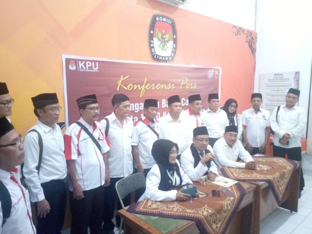 DPD Perindo Kota Mojokerto Resmi Daftarkan 25 Bacaleg Pemilu 2024