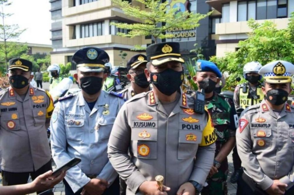 Kapolresta Sidoarjo Kombes Pol Kusumo Wahyu Bintoro memberikan keterangan pers. (Ist) 