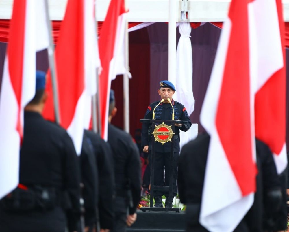 Kapolri Listyo Sigit memimpin upacara korpbrimob. (Ist) 