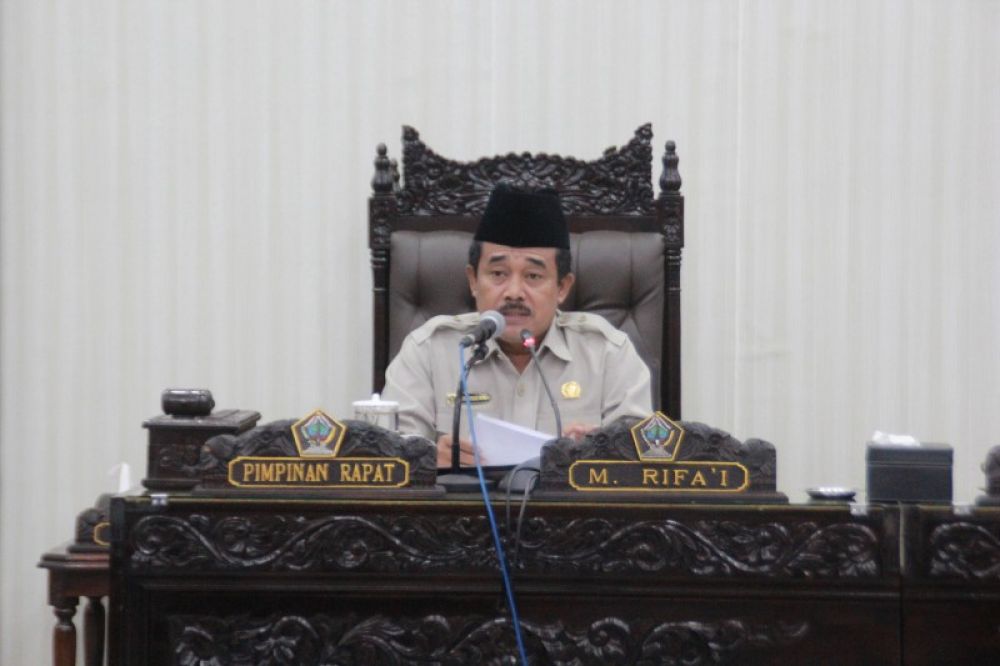 DPRD Kabupaten Blitar Gelar Rapat Paripurna Agenda Mendengarkan Jawaban Bupati atas Pandangan Umum Fraksi